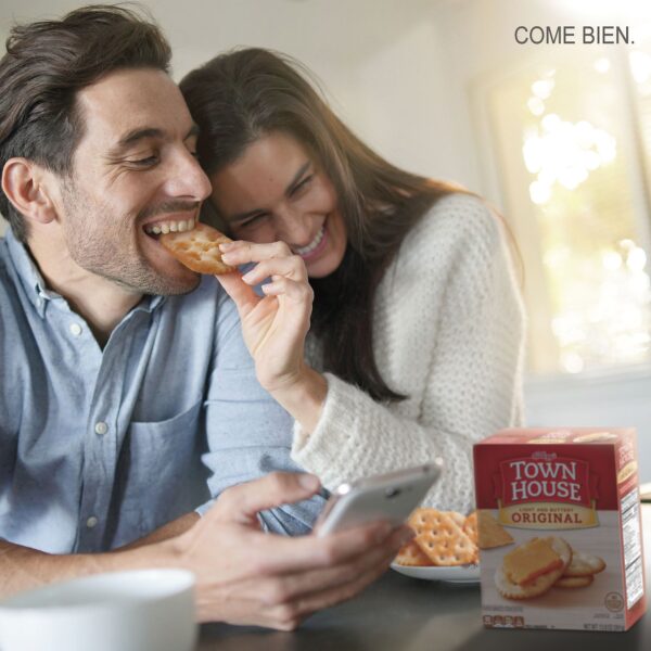 Kellogg’s Town House® Original Crackers - Image 10