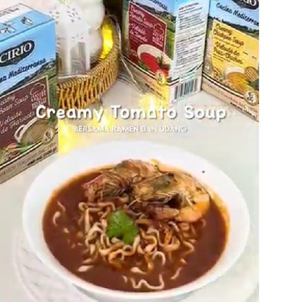 Cirio Tomato Soup with Ramen